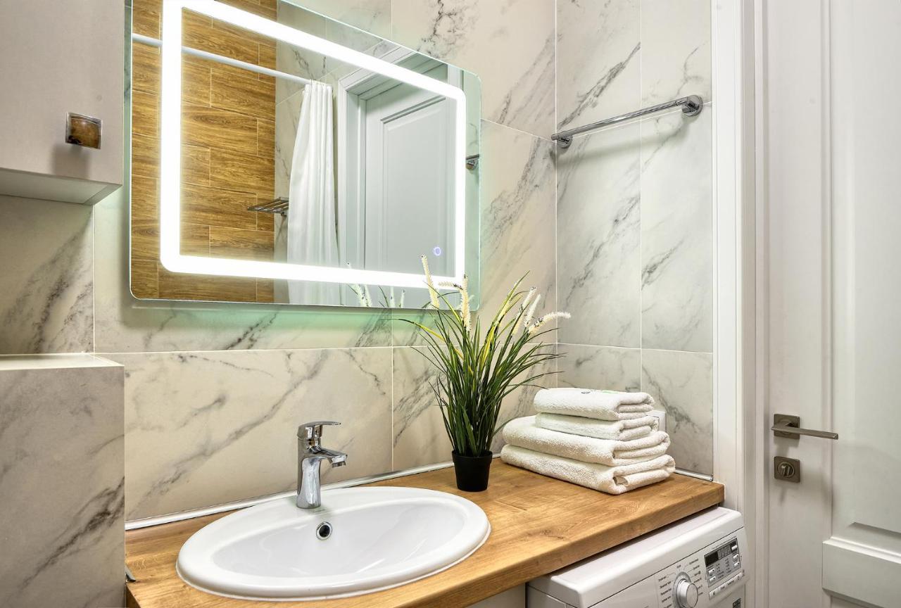 Apartment Raisson B104 шатыр